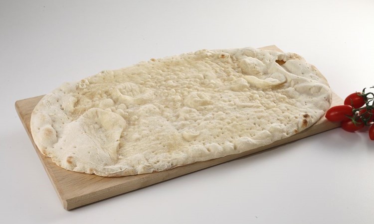 wooden paddle pizza base