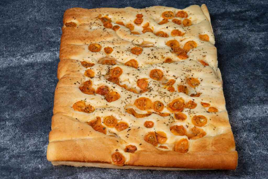 21.2 - Focaccia Pomodorini